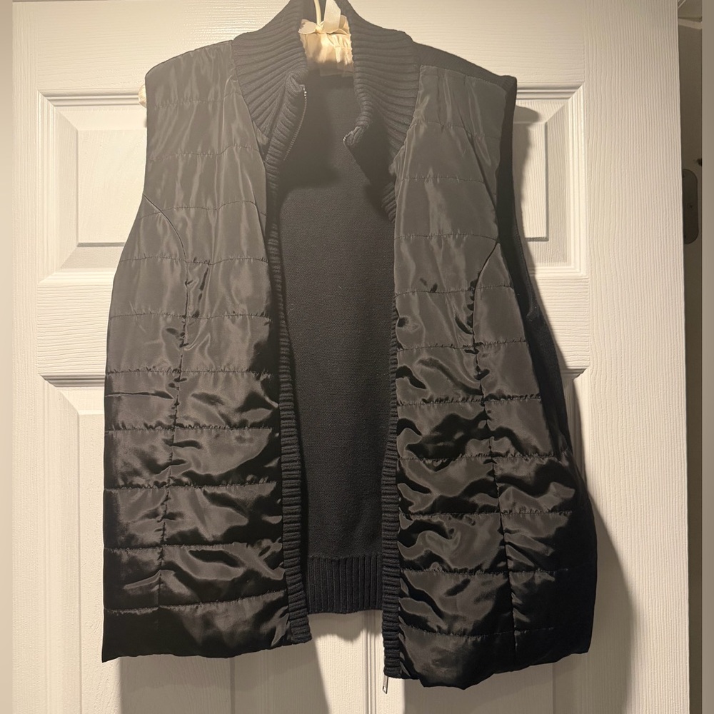 Michael Kors sweater puffer vest black